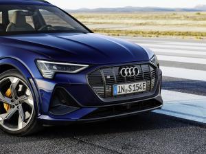 Audi e-tron S 2020 года  (WW)